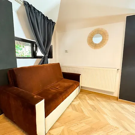 Calypso Apartment *